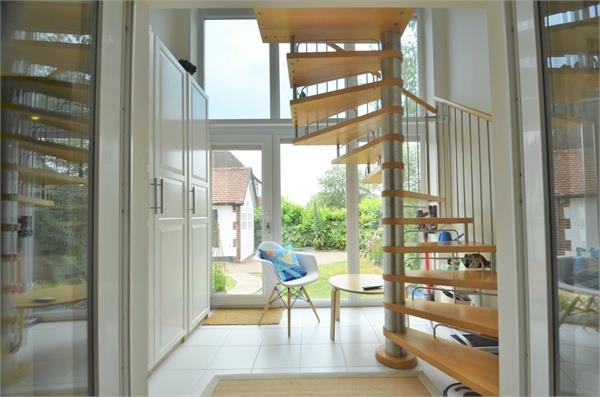 Marsh Lane, Mill Hill